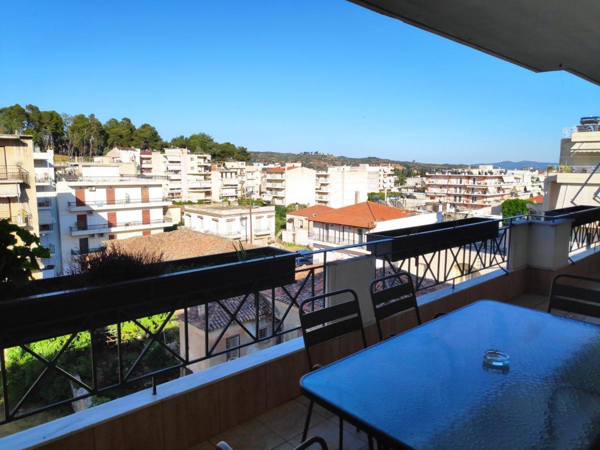 Penthouse In Center Of Sparta Exterior photo
